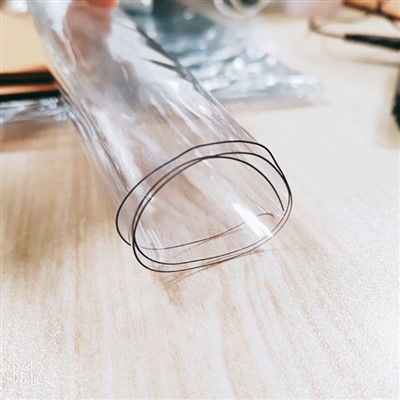 Venkovní voděodolná průhledná plachta